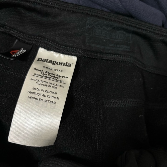 Patagonia fleece lined sweatpants L - Picture 3 of 4